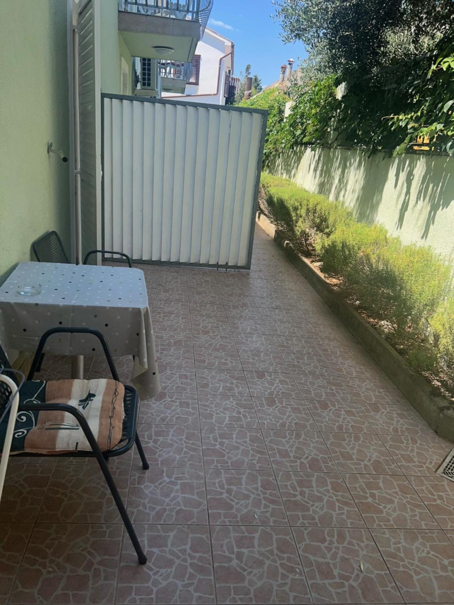Apartments Svekric 诺瓦利娅 外观 照片