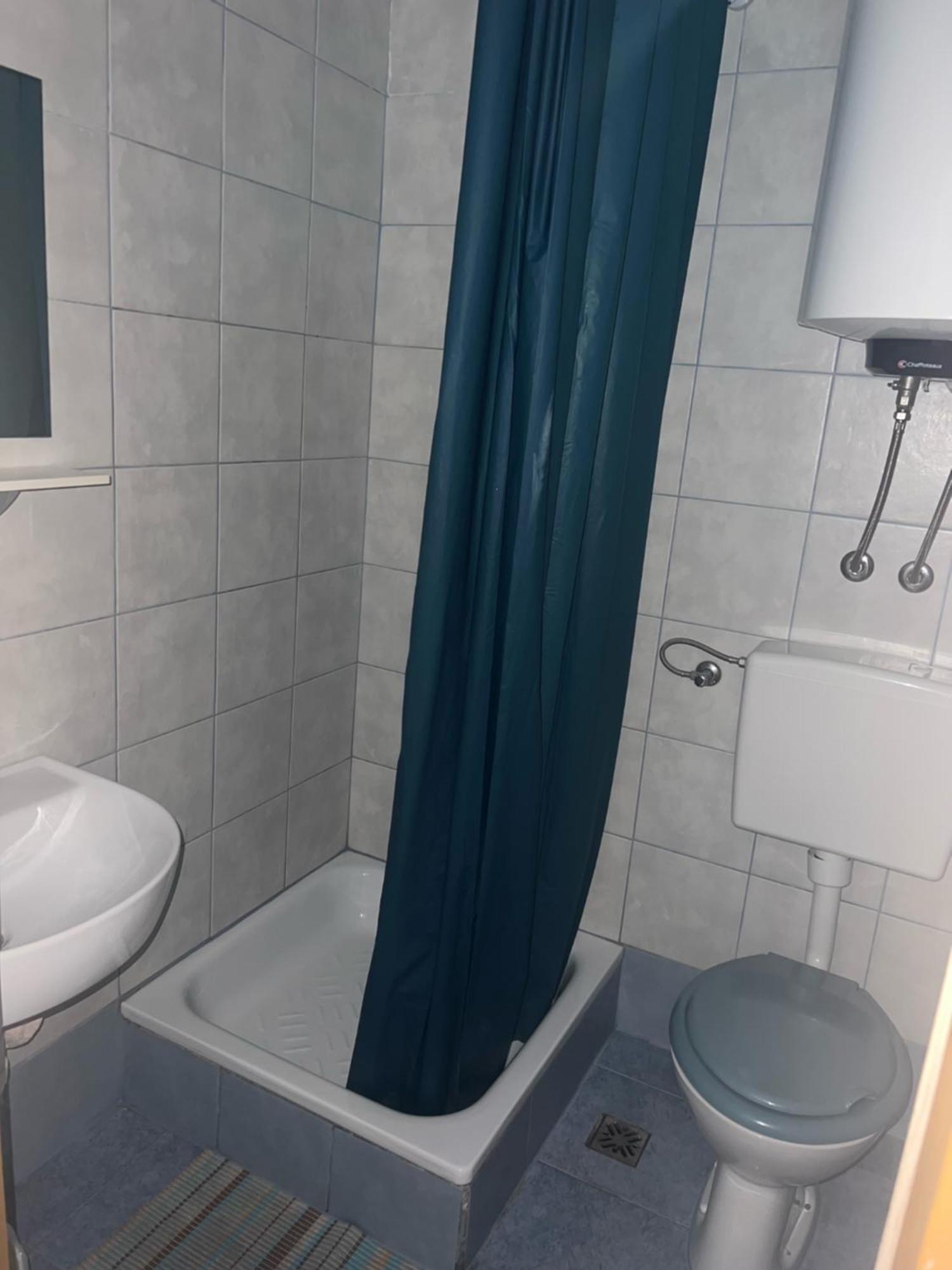 Apartments Svekric 诺瓦利娅 外观 照片