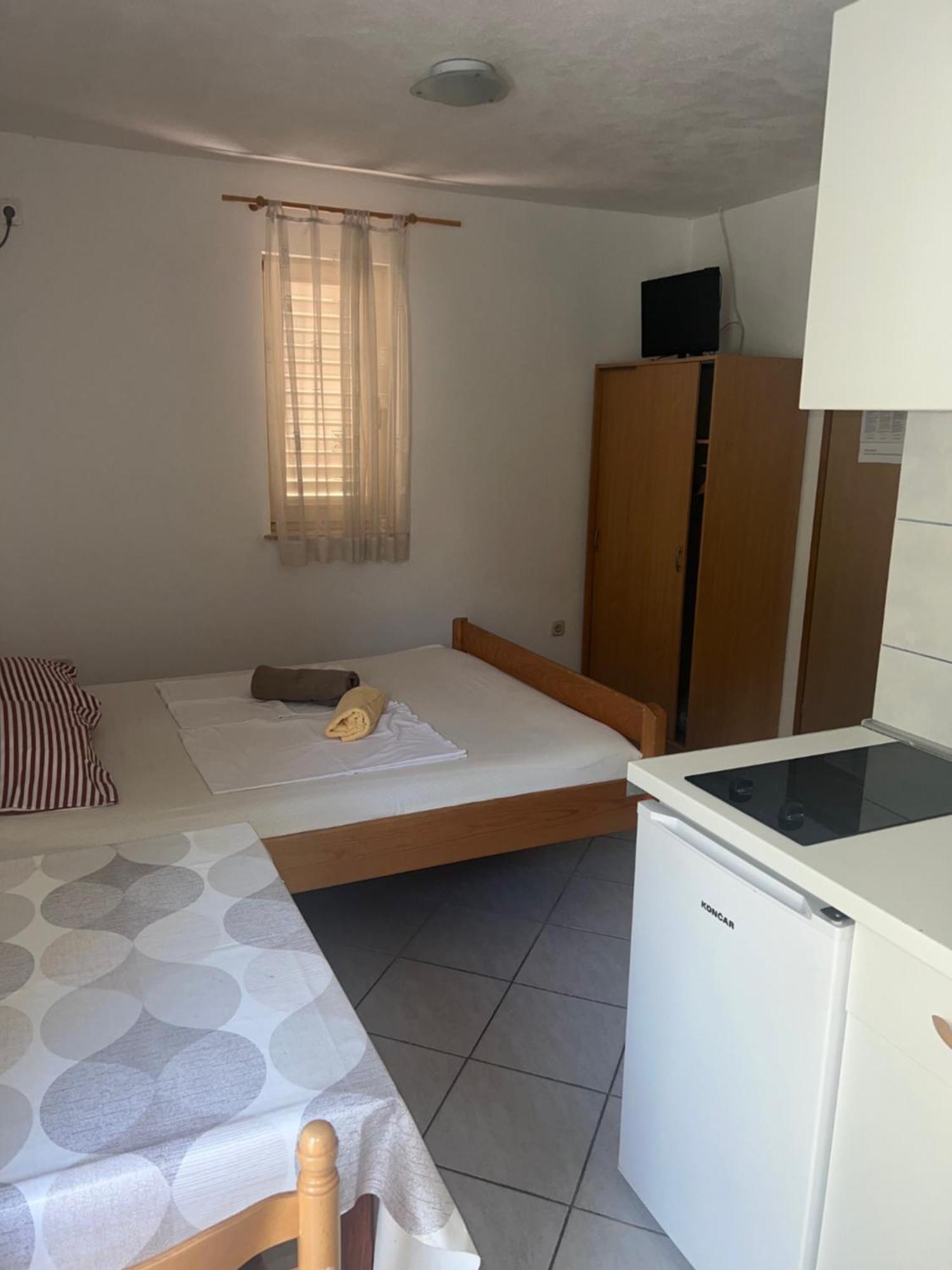 Apartments Svekric 诺瓦利娅 外观 照片